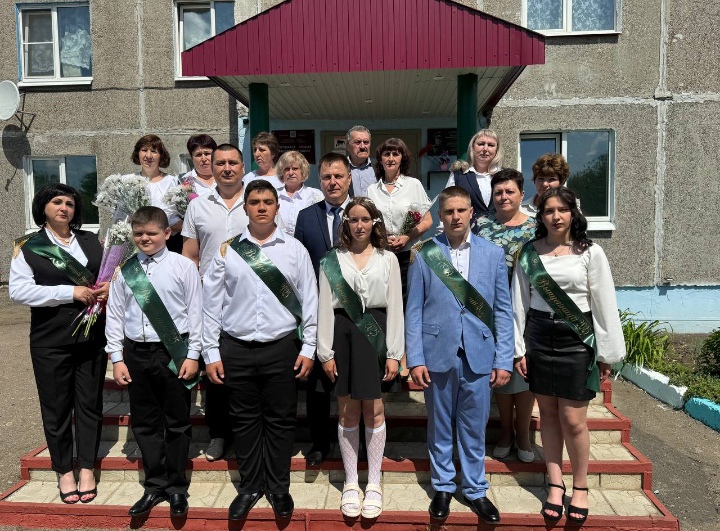 Последний звонок.